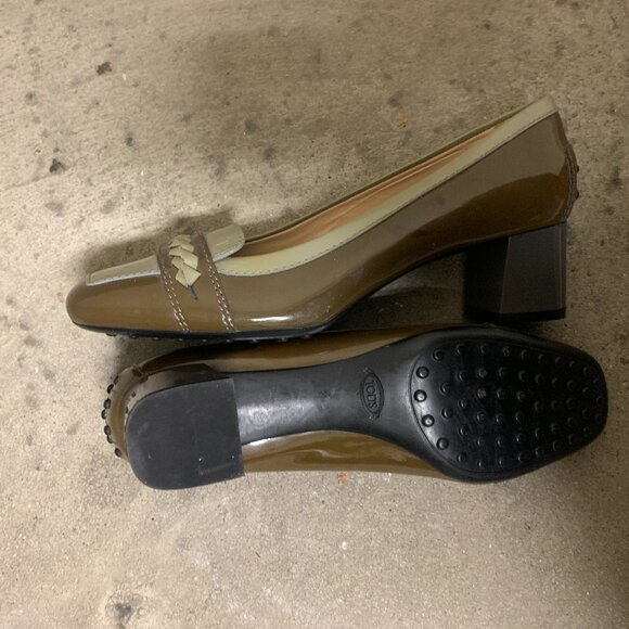 New Tod’s Size 9 - 1.5" Block Heel - Picture 5 of 8